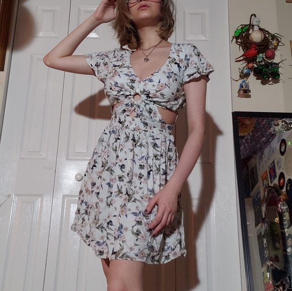cute casual floral dresses